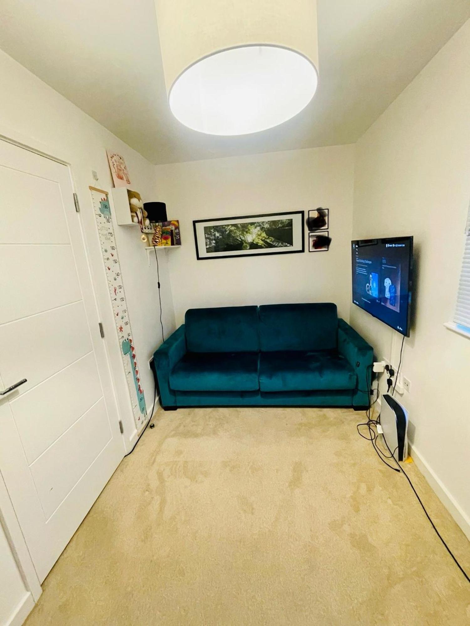 Comfortable Double Room & Single Room In Vibrant Hatfield Neighbourhood المظهر الخارجي الصورة